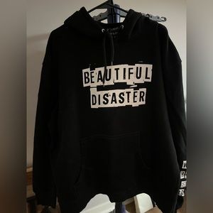 Women’s black sweatshirt